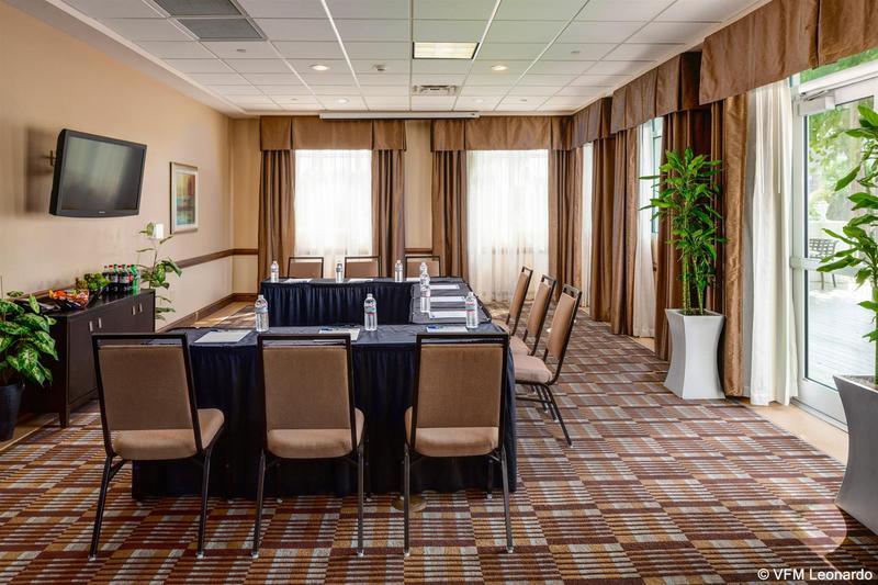 Best Western Plus Charleston Downtown Hotel エクステリア 写真